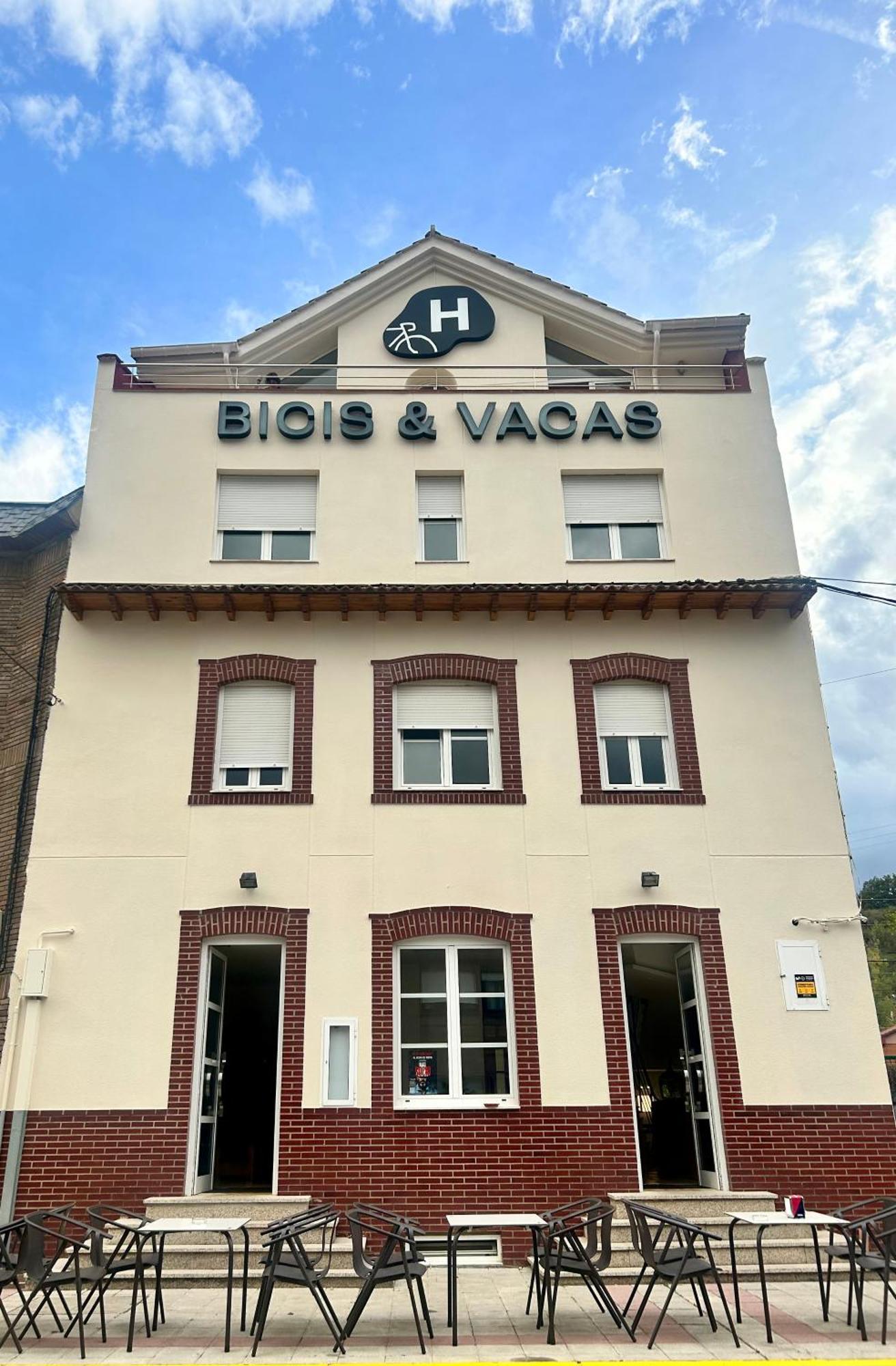 La Pola de Gordon Bicis & Vacas酒店 外观 照片